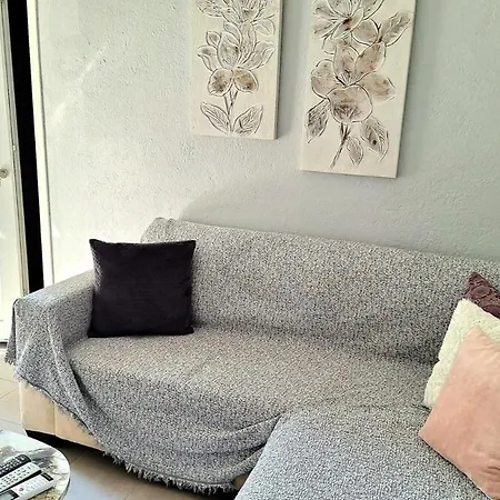 Despina's Yard Apartment *